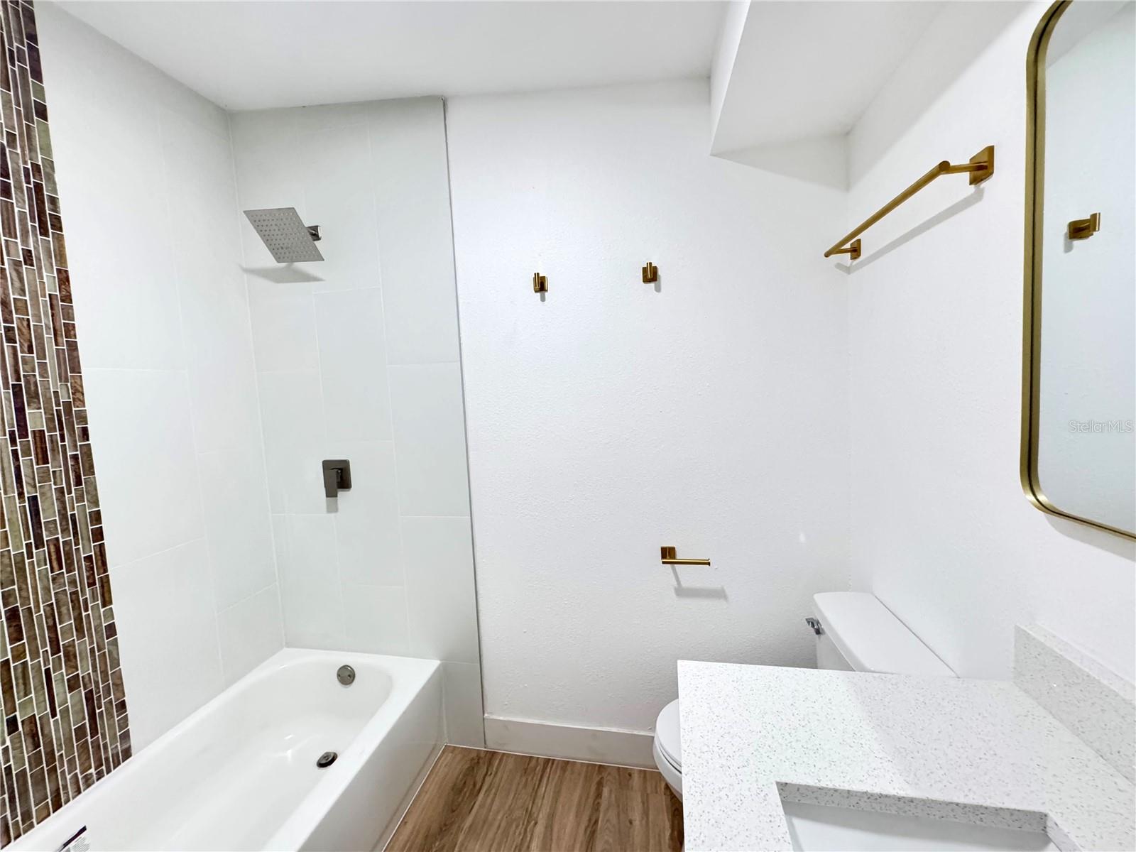 7913 Tidewater Trl Property Photo 15