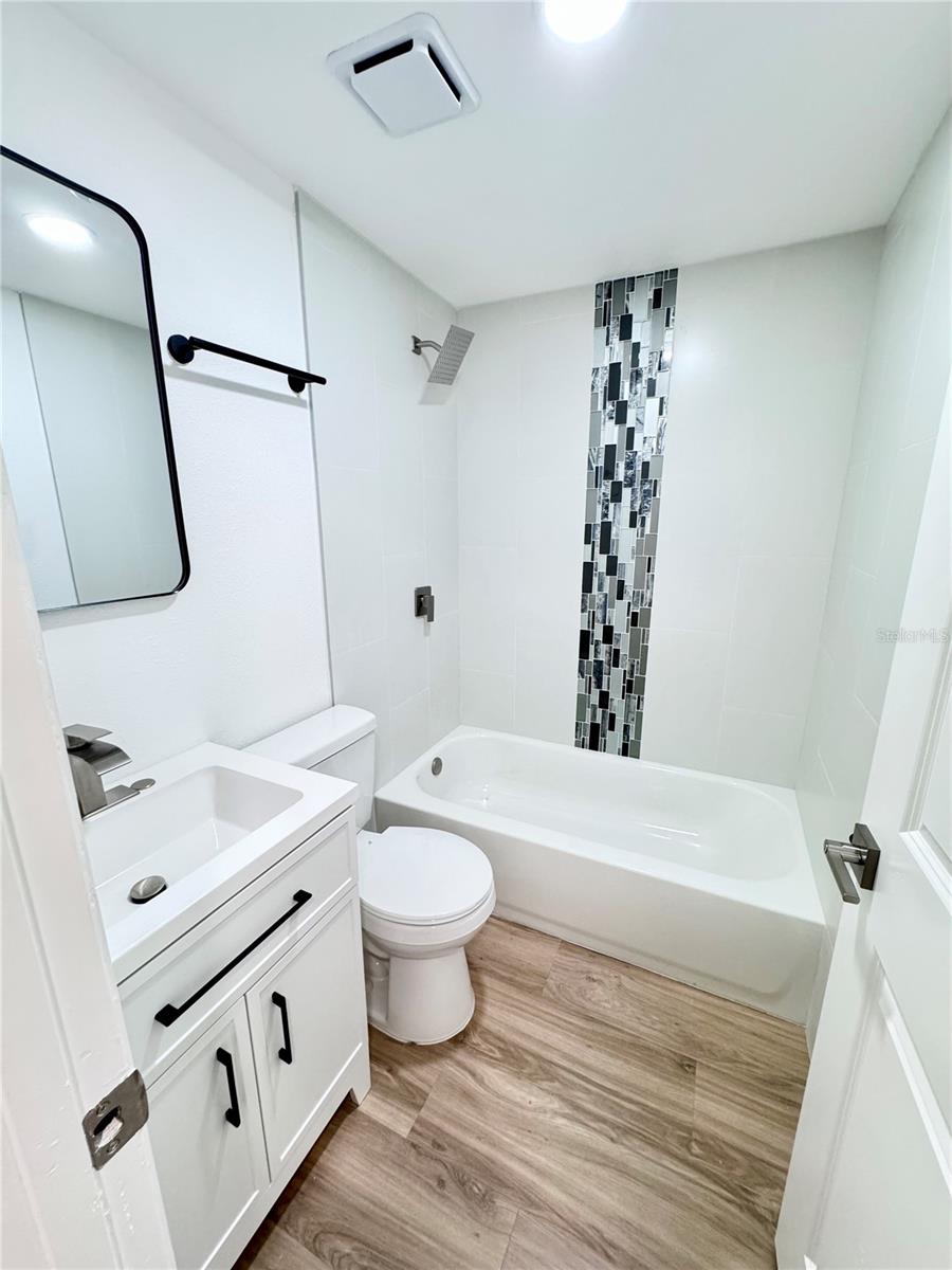 7913 Tidewater Trl Property Photo 26