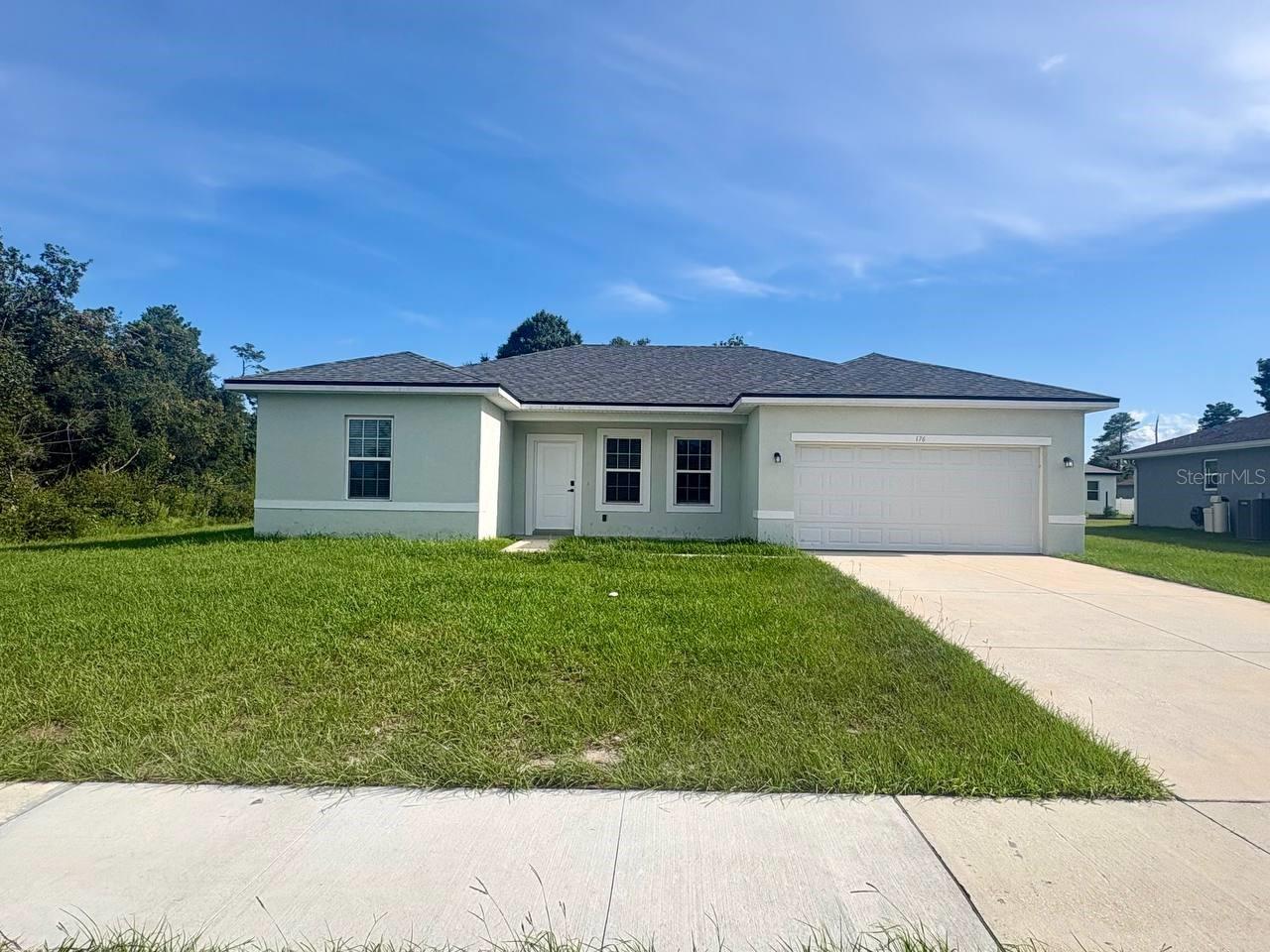 176 MARION OAKS TRL Property Photo 1