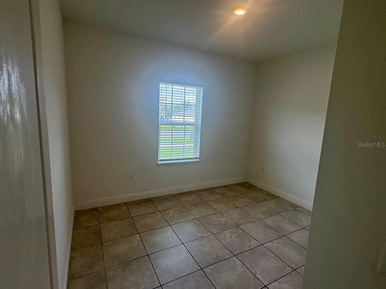 176 Marion Oaks Trl Property Photo 5