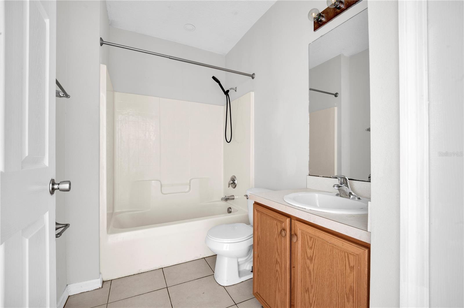 433 Lakeview Rd Property Photo 22