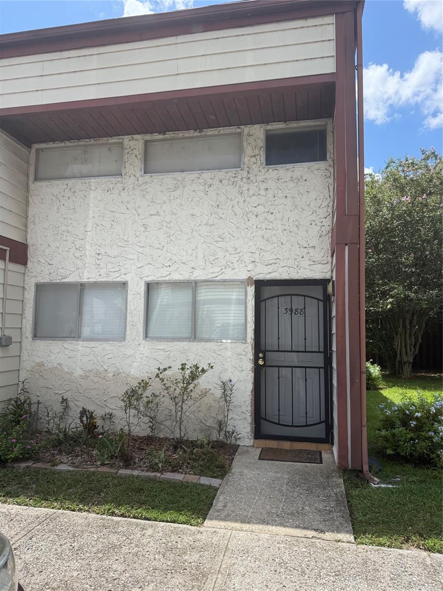 3988 CRAYRICH CIR #C Property Photo 1