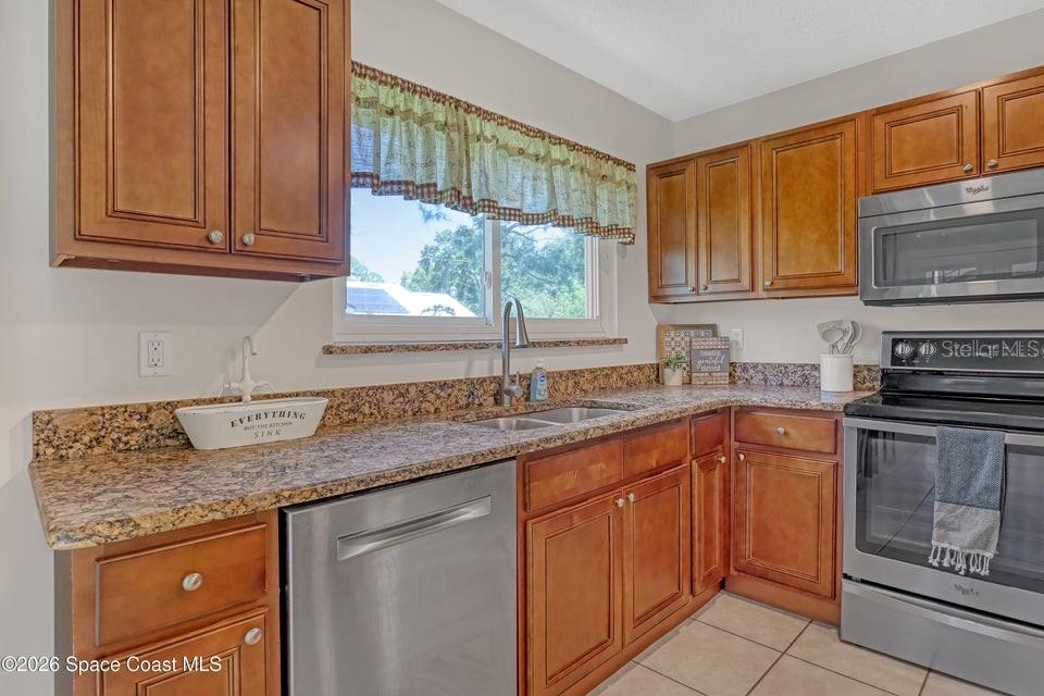 1671 Charles Blvd Ne Property Photo 14