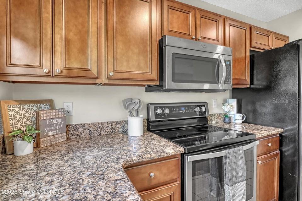 1671 Charles Blvd Ne Property Photo 16