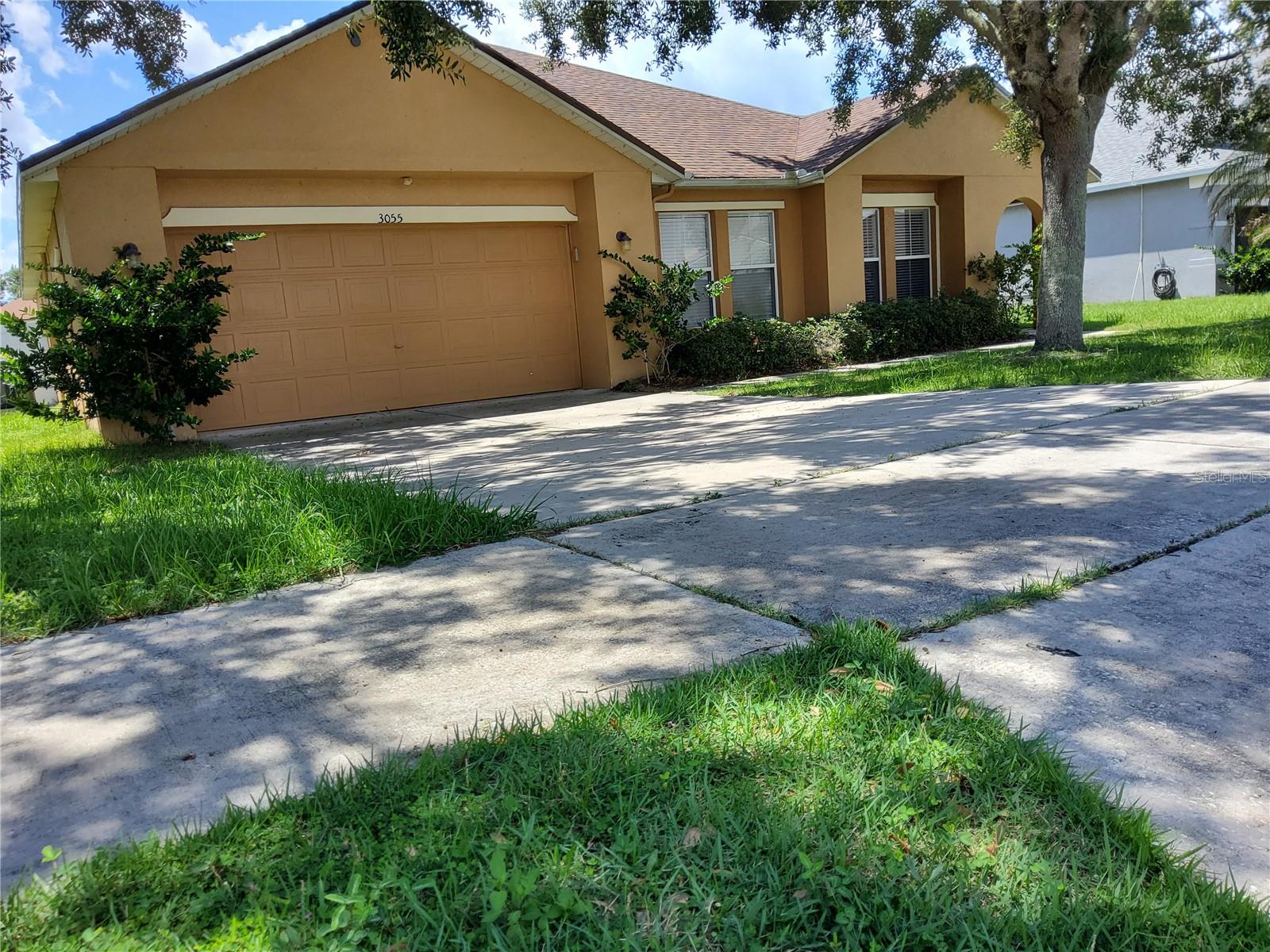 3055 Anquilla Ave Property Photo 2