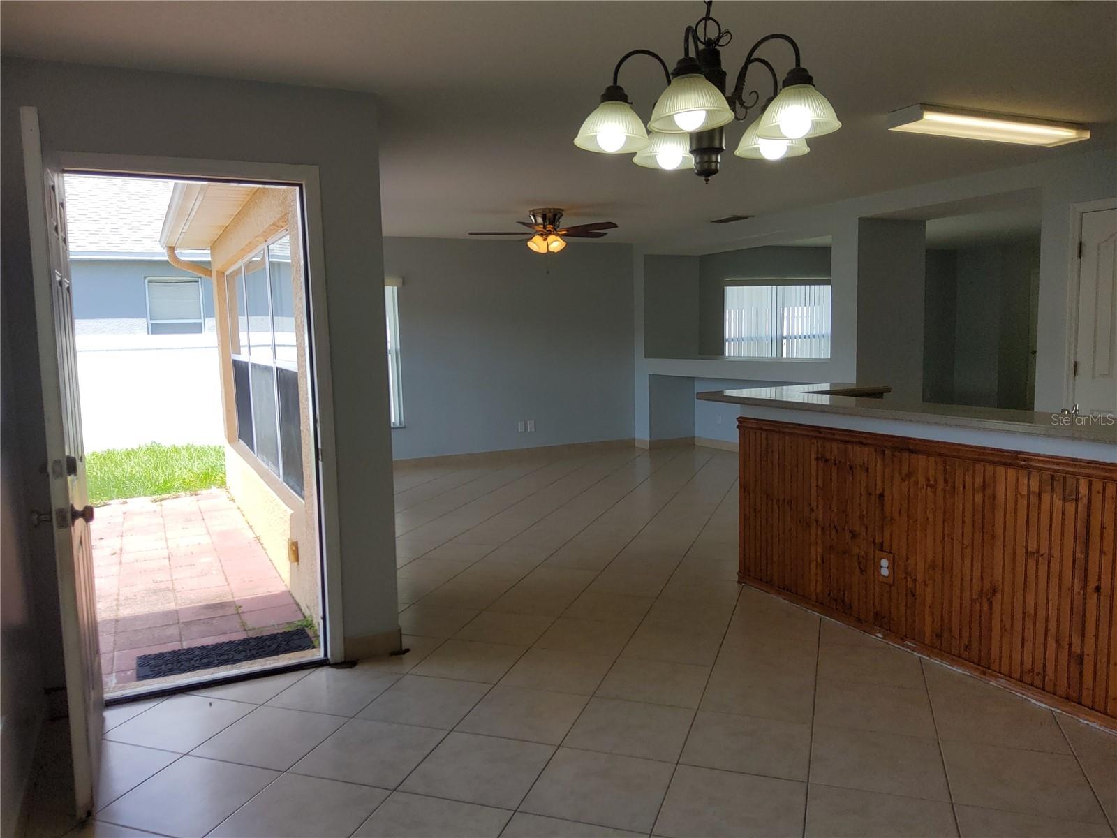 3055 Anquilla Ave Property Photo 6