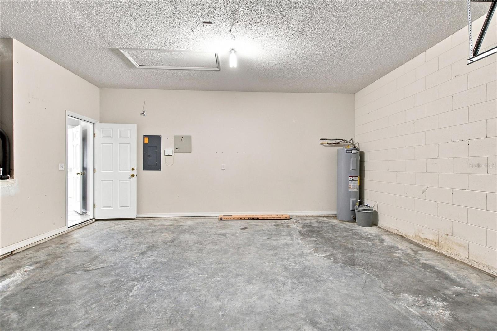 16616 Palm Spring Dr Property Photo 32
