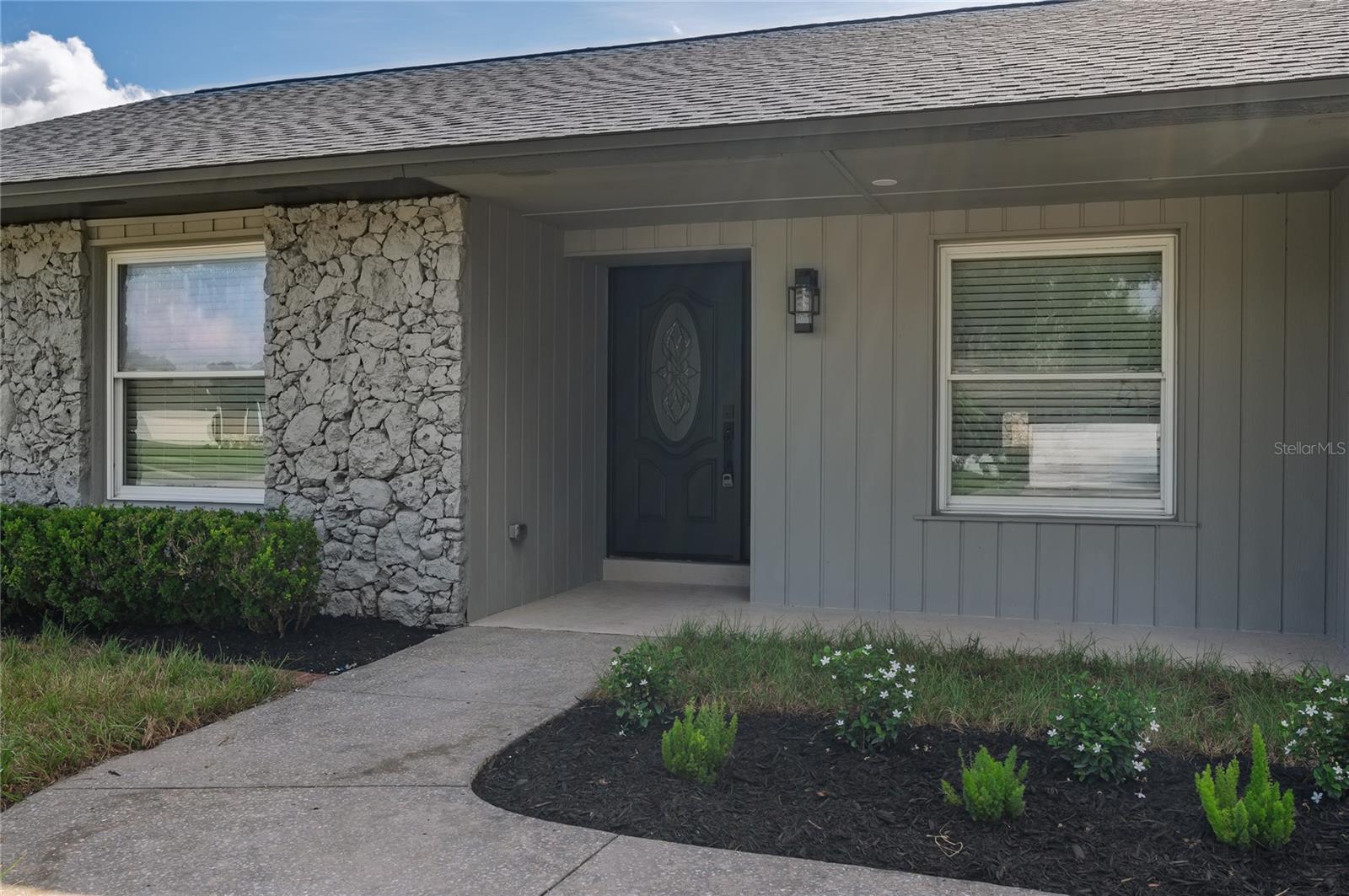 5112 Jeannine Ct Property Photo 2