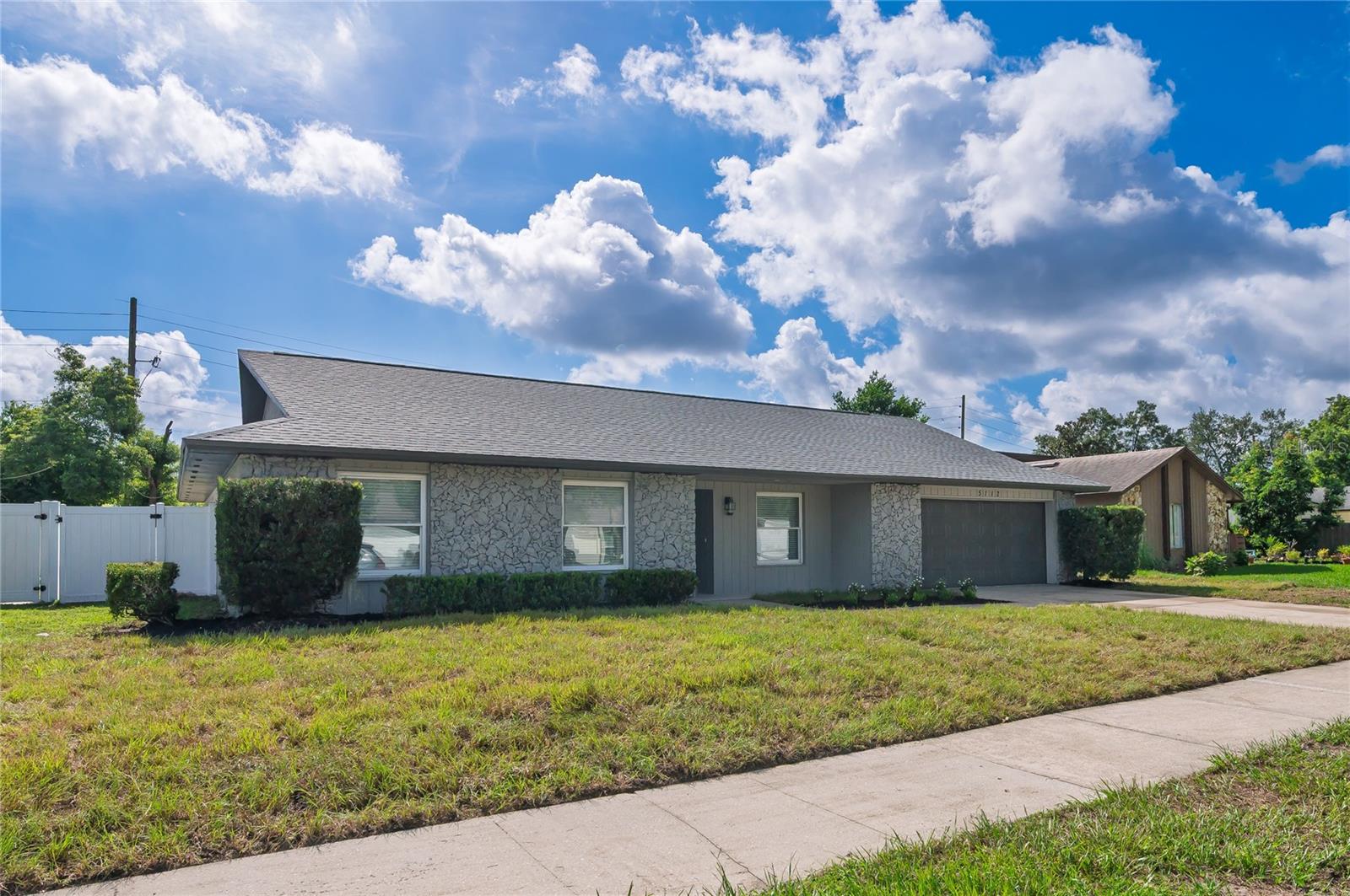 5112 Jeannine Ct Property Photo 4