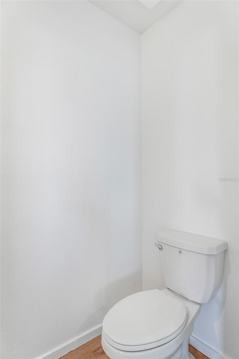 931 Phoenix St Property Photo 14