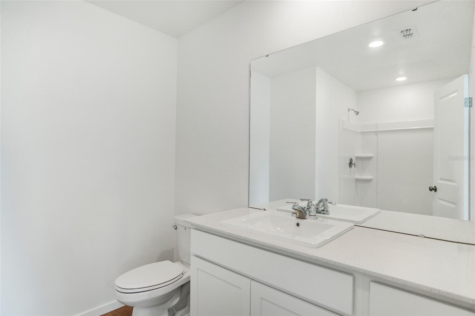 931 Phoenix St Property Photo 21