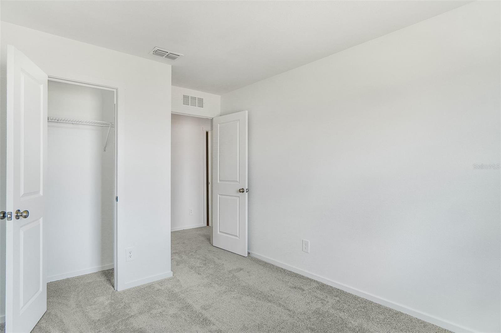 931 Phoenix St Property Photo 28