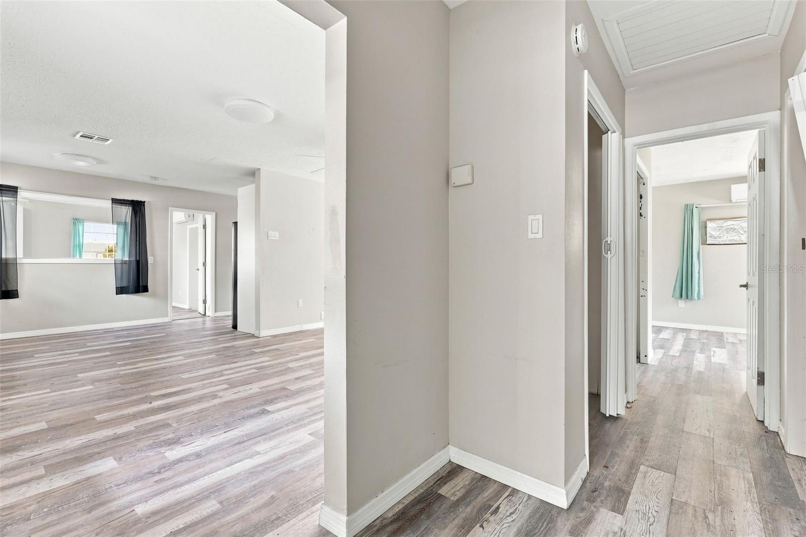 1840 Glengary St Property Photo 11