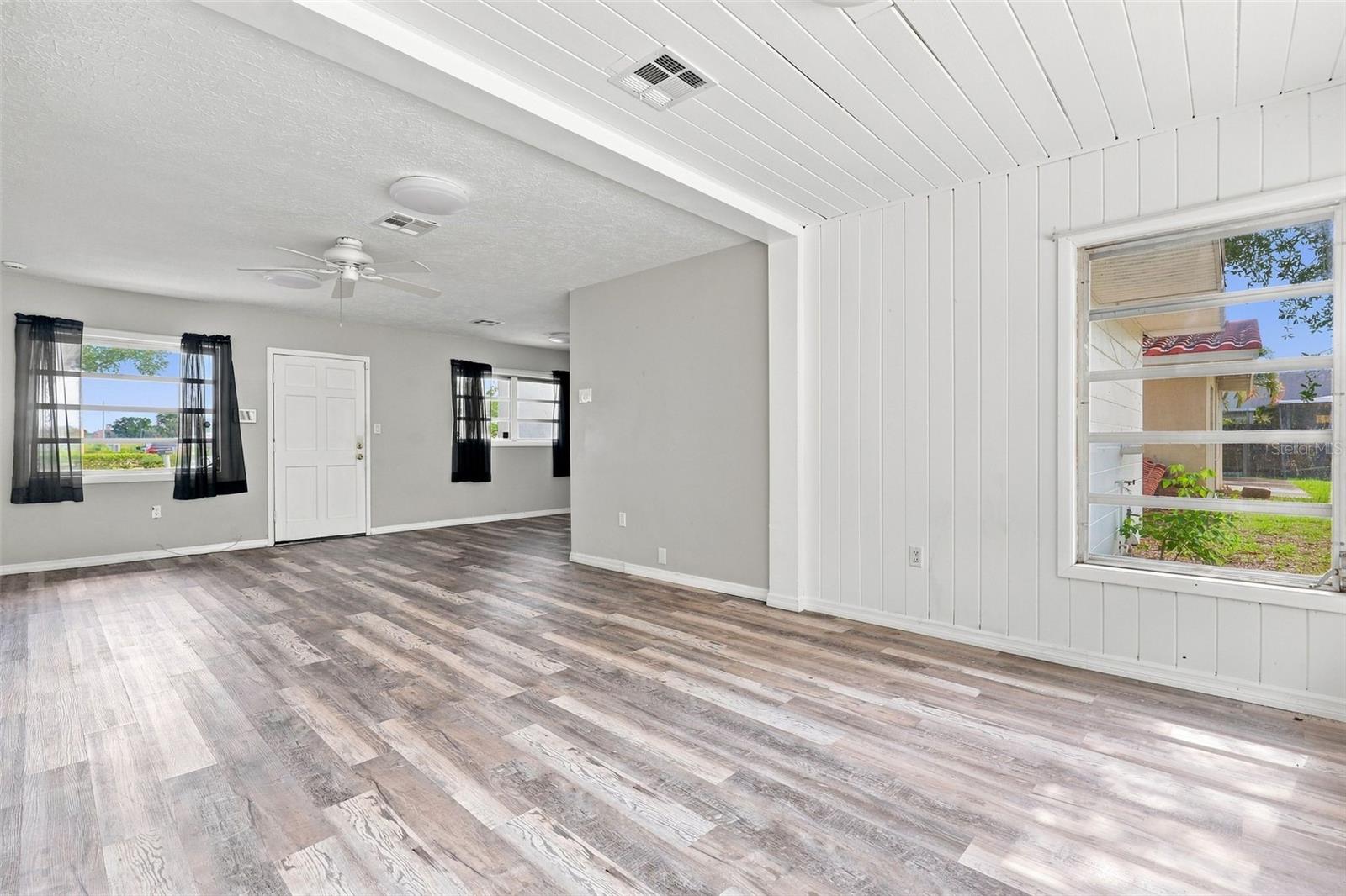 1840 Glengary St Property Photo 13