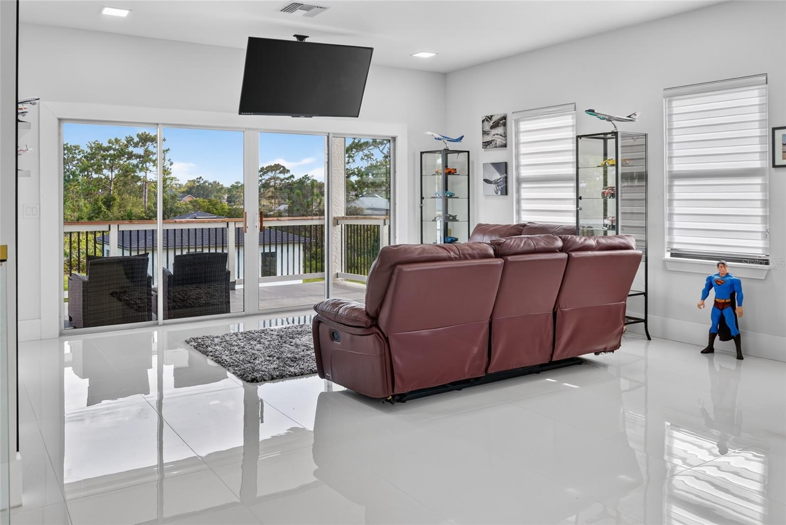 20722 Quinella St Property Photo 44