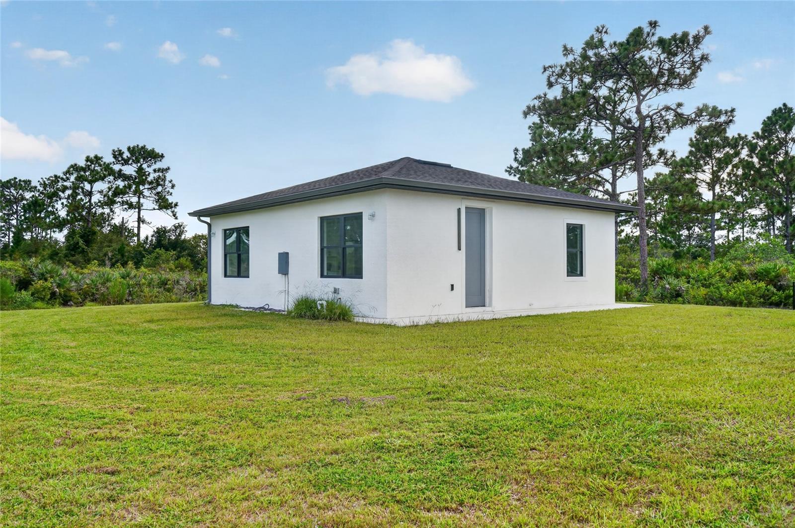 20722 Quinella St Property Photo 73