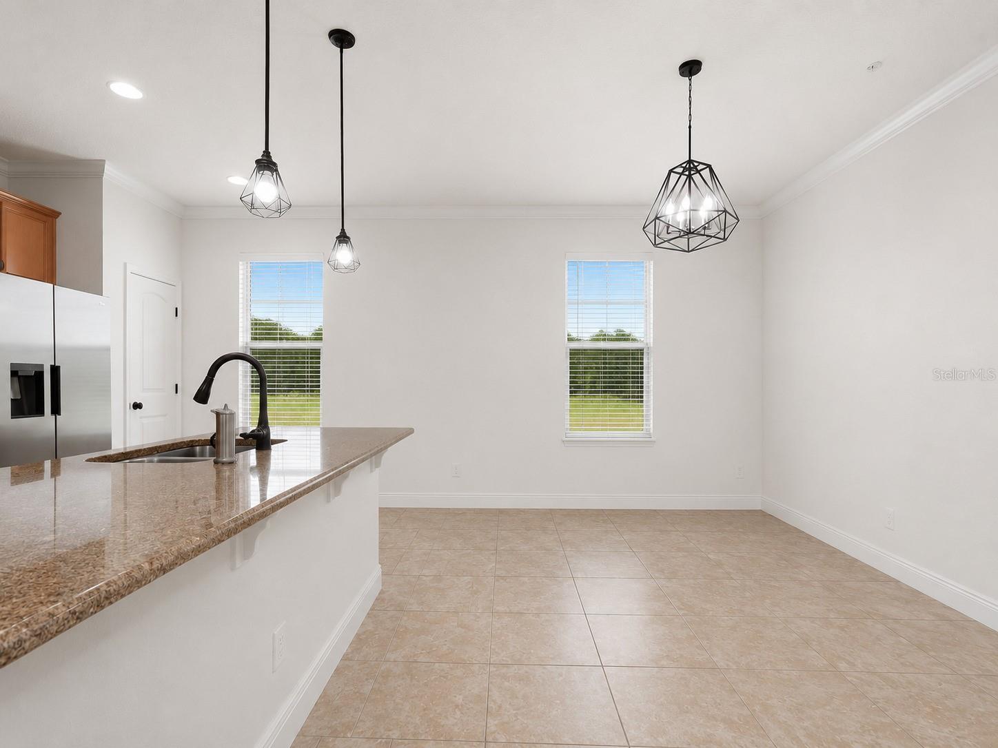 10862 Sunset Ridge Ln Property Photo 8