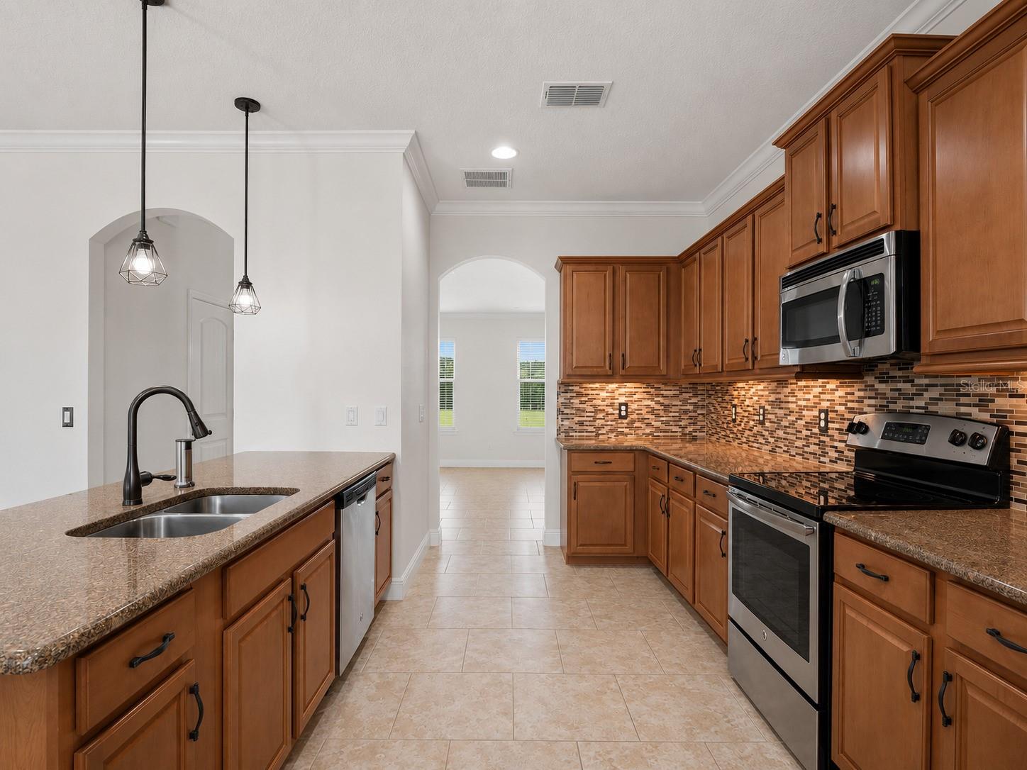 10862 Sunset Ridge Ln Property Photo 12