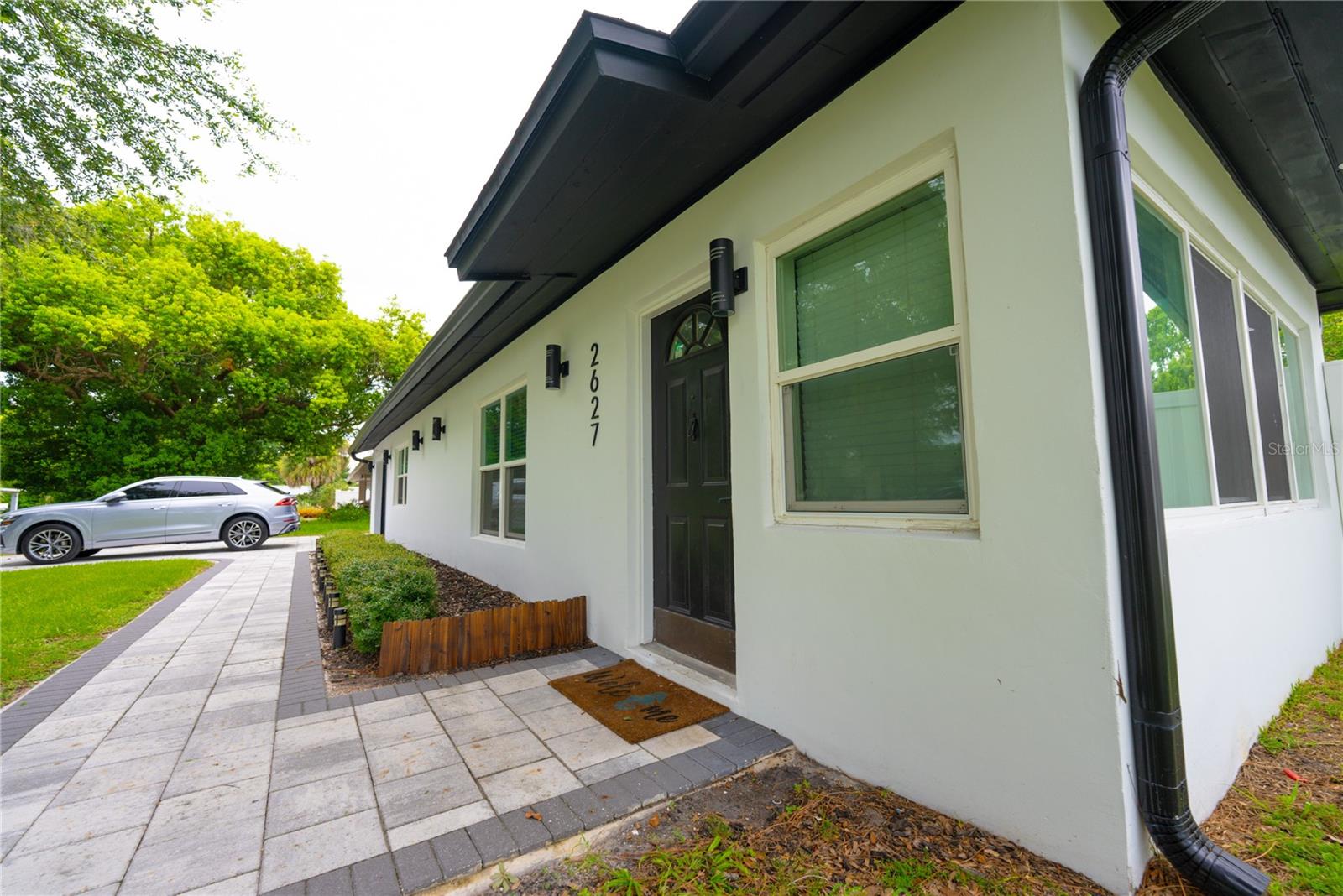 2627 Ambergate Rd Property Photo 2