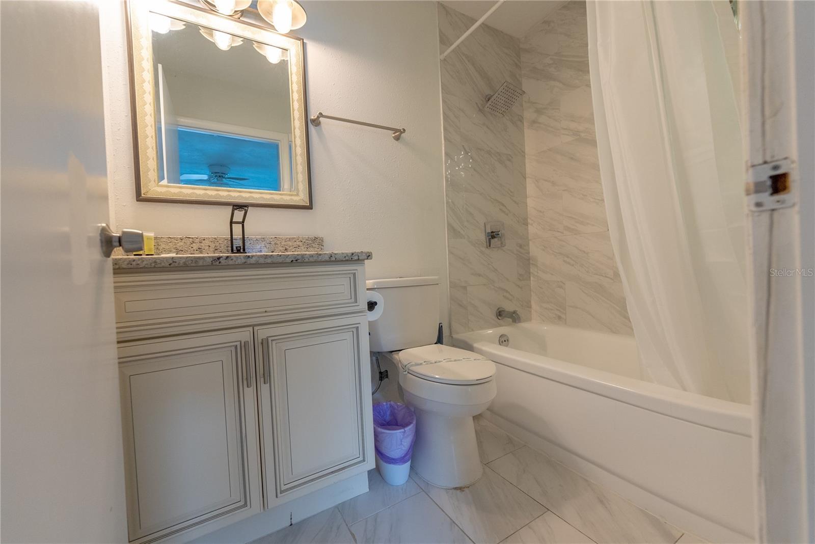 2627 Ambergate Rd Property Photo 14