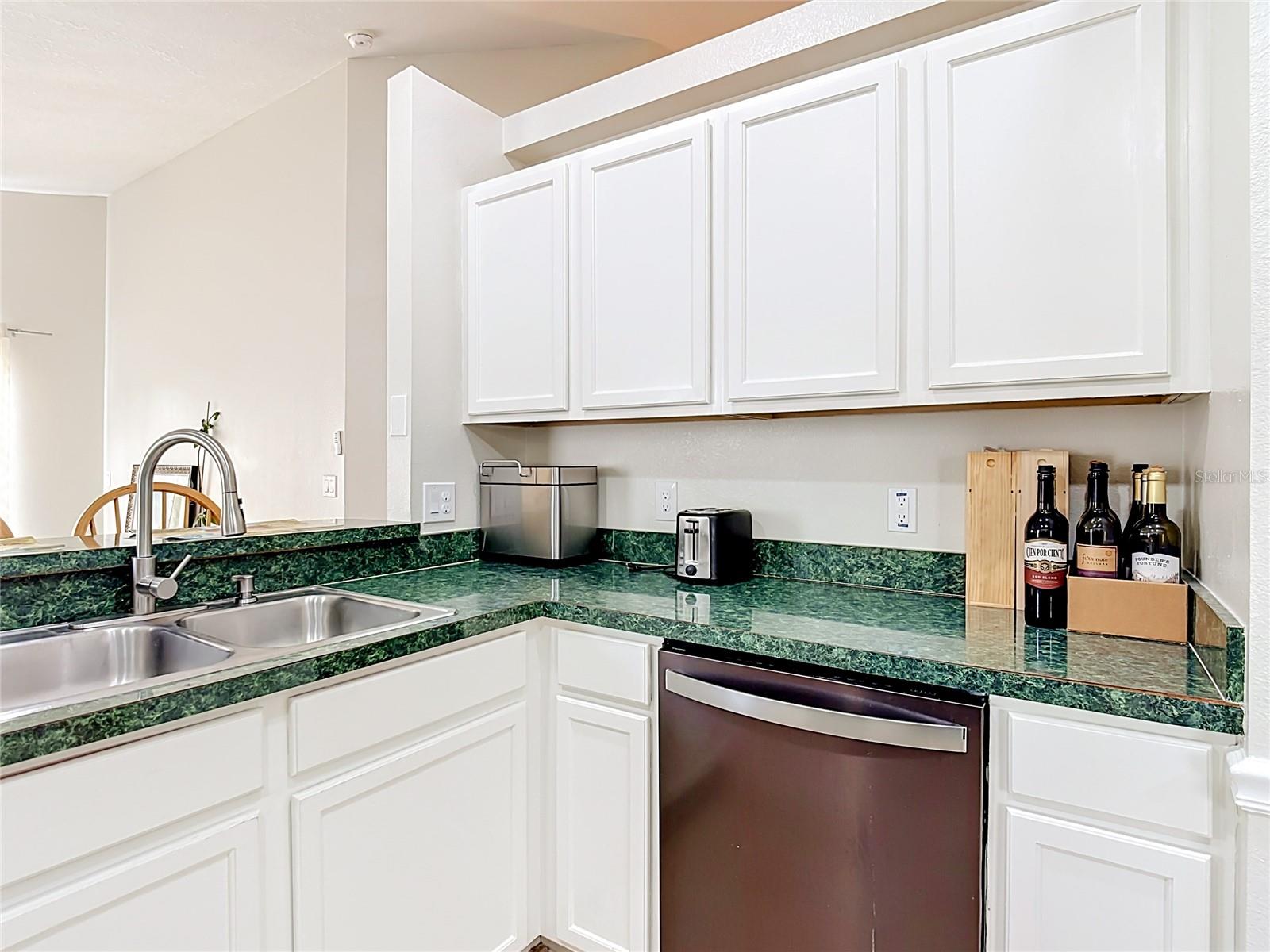 1128 Pinedale Dr Property Photo 39
