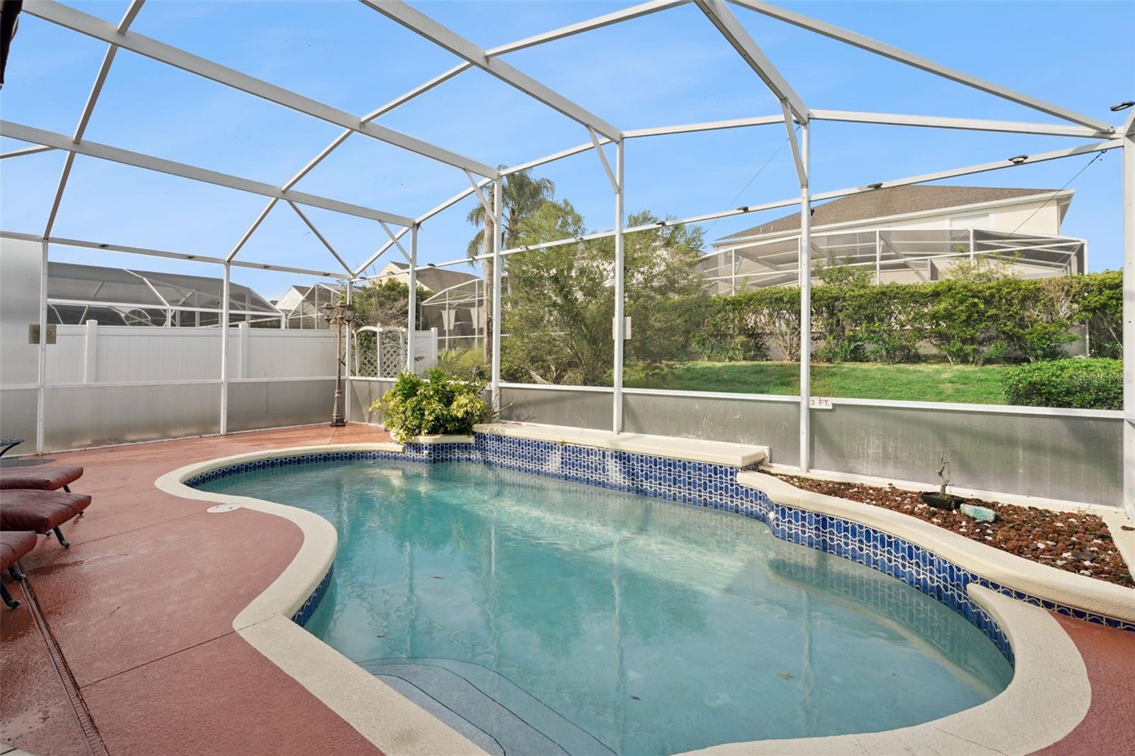 536 Gleneagles Dr Property Photo 2