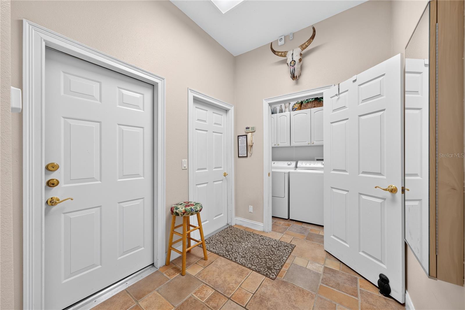 2335 Forest Club Dr Property Photo 33