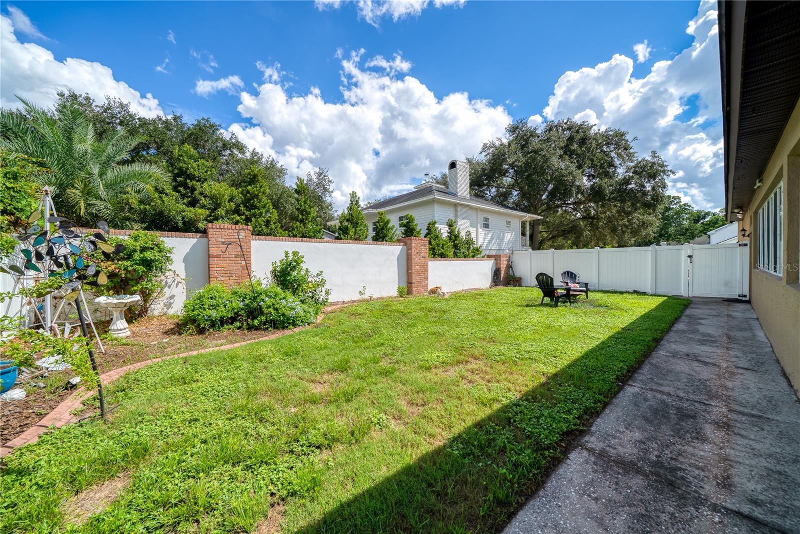 2335 Forest Club Dr Property Photo 37