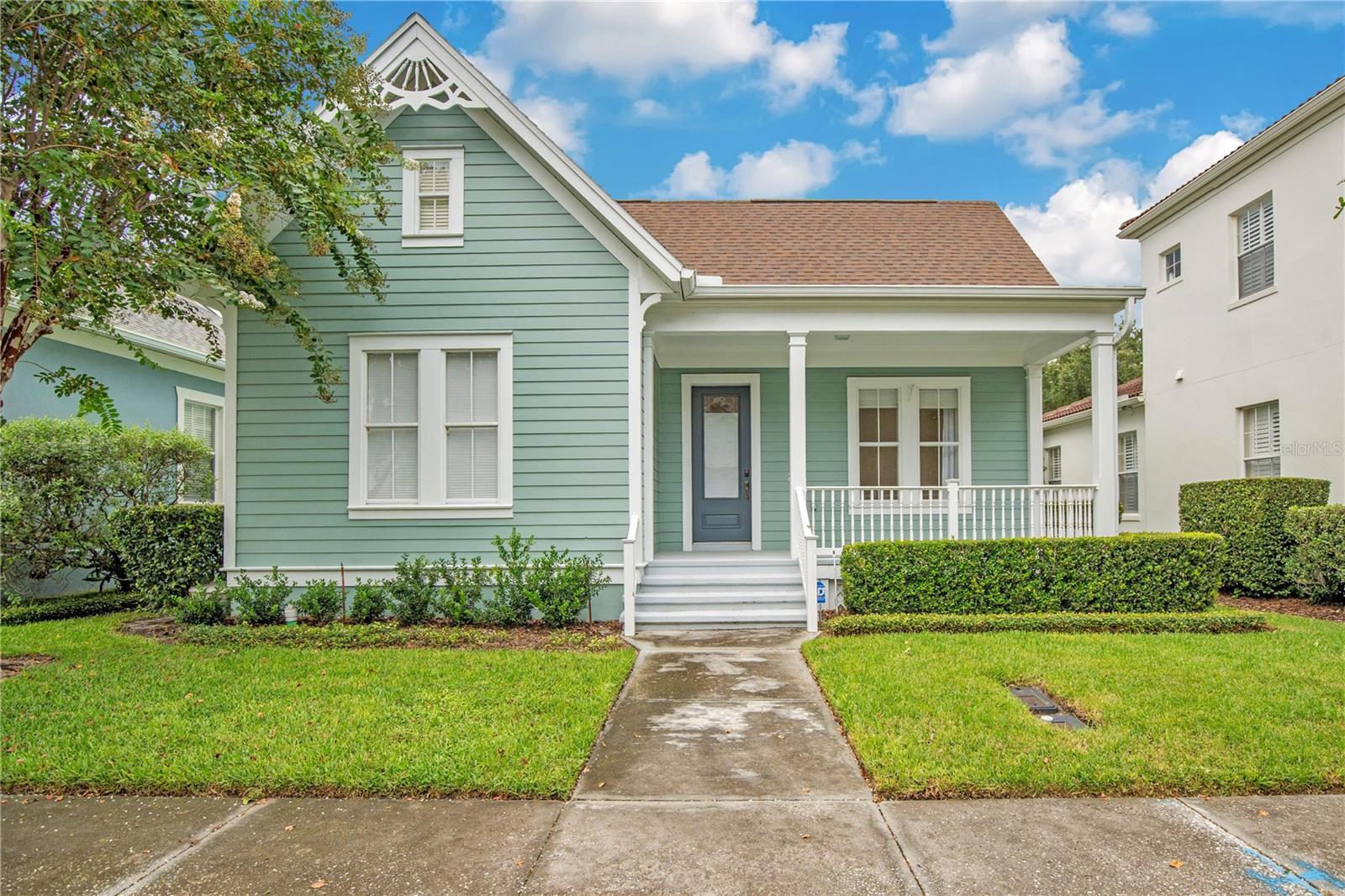 O6433421 Property Photo 1