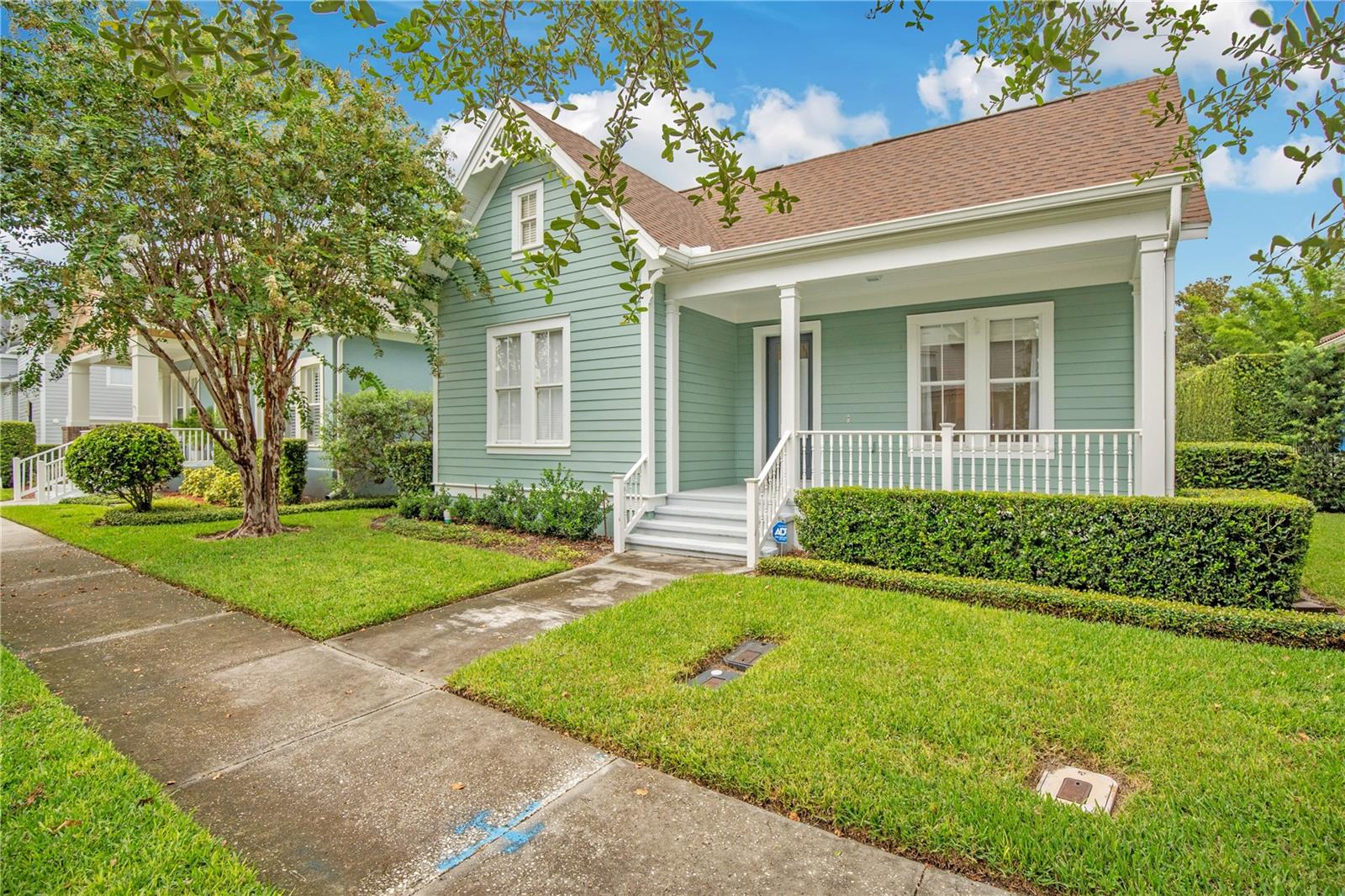 O6433421 Property Photo 2