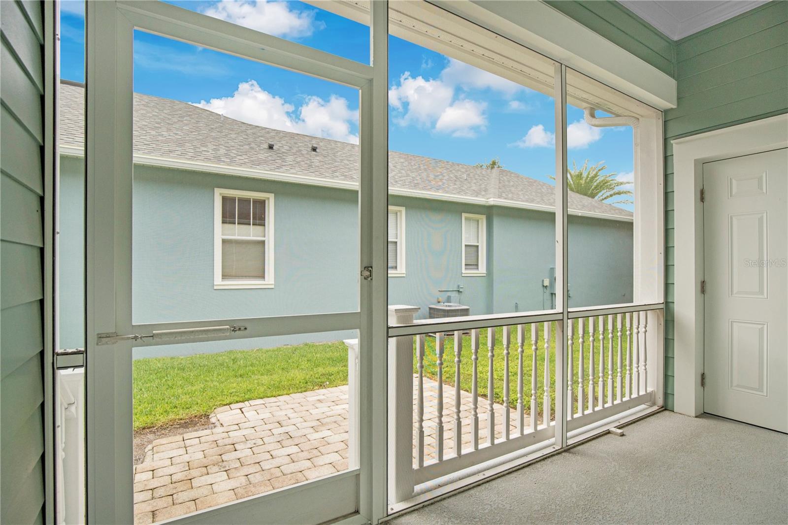 O6433421 Property Photo 23