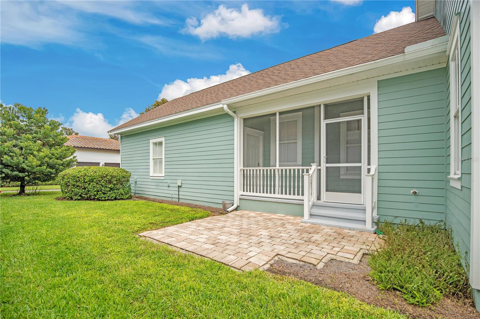 O6433421 Property Photo 24