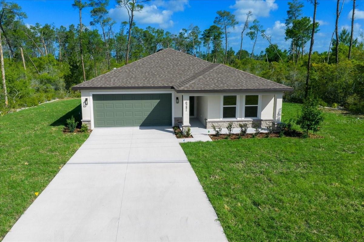 6241 Freeport Dr Property Photo 1