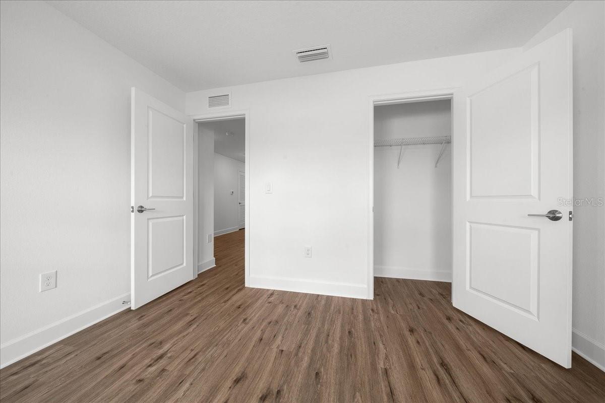 6241 Freeport Dr Property Photo 21