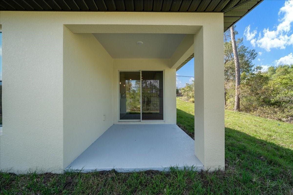 6241 Freeport Dr Property Photo 28
