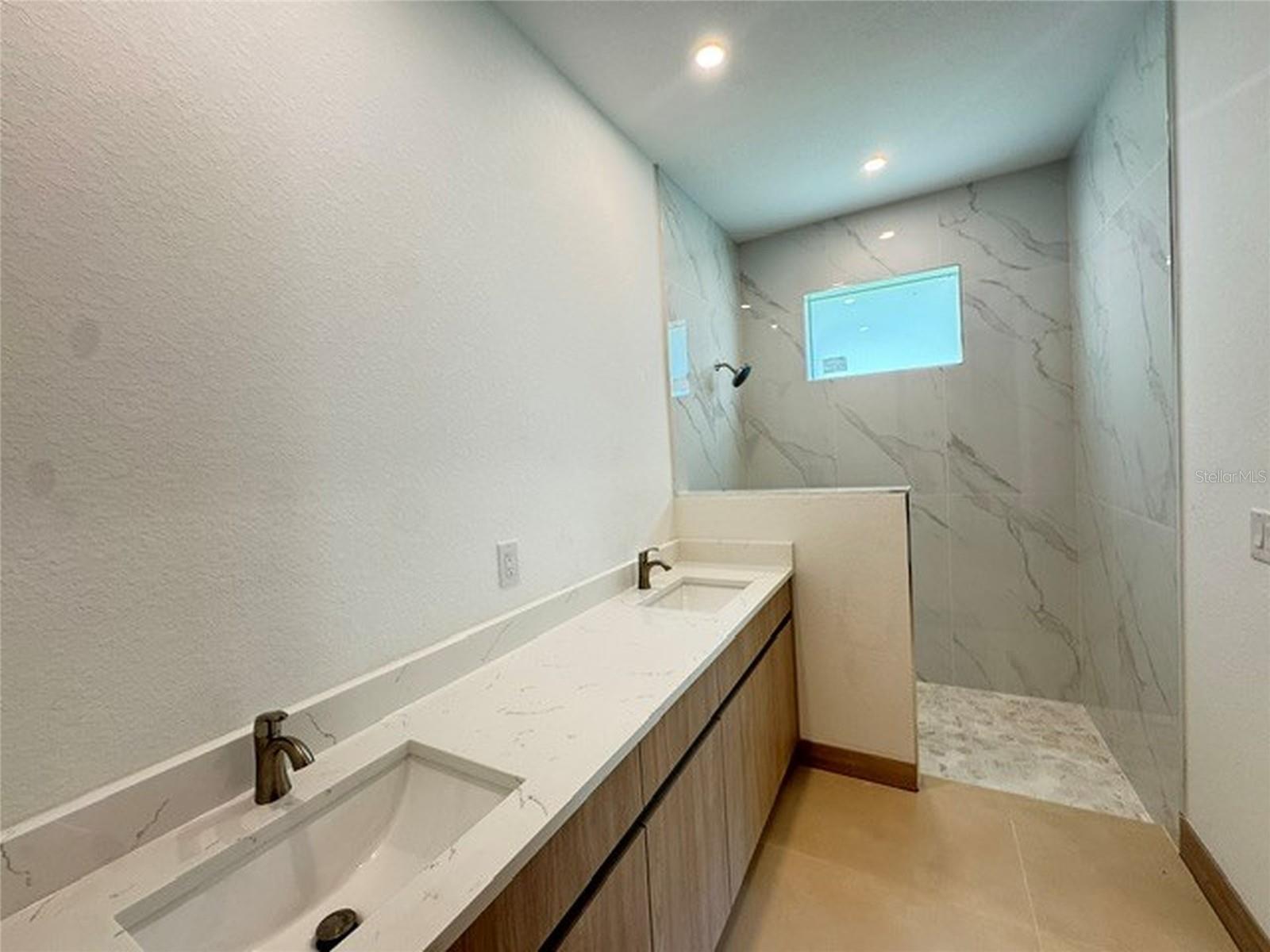 3259 Langmaid Ave Property Photo 16