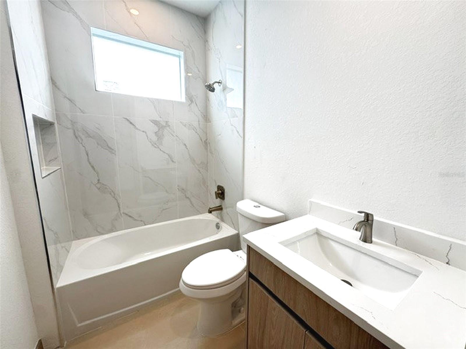 3259 Langmaid Ave Property Photo 22