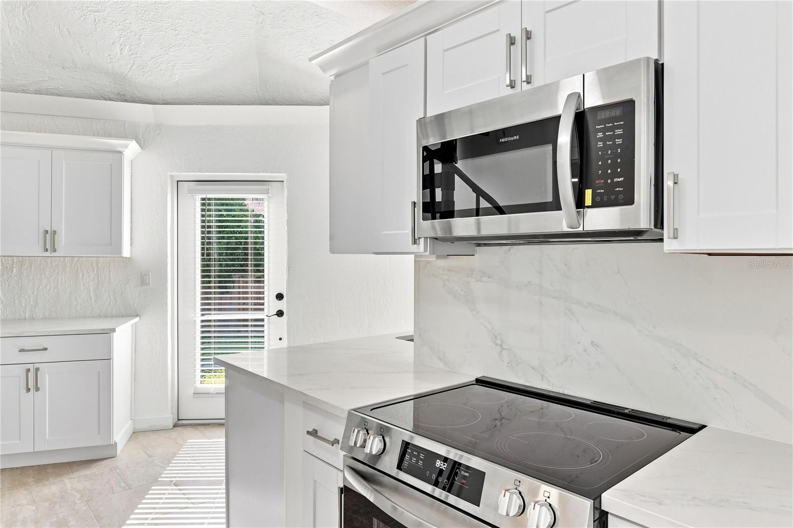 2881 Gentian Rd Property Photo 7