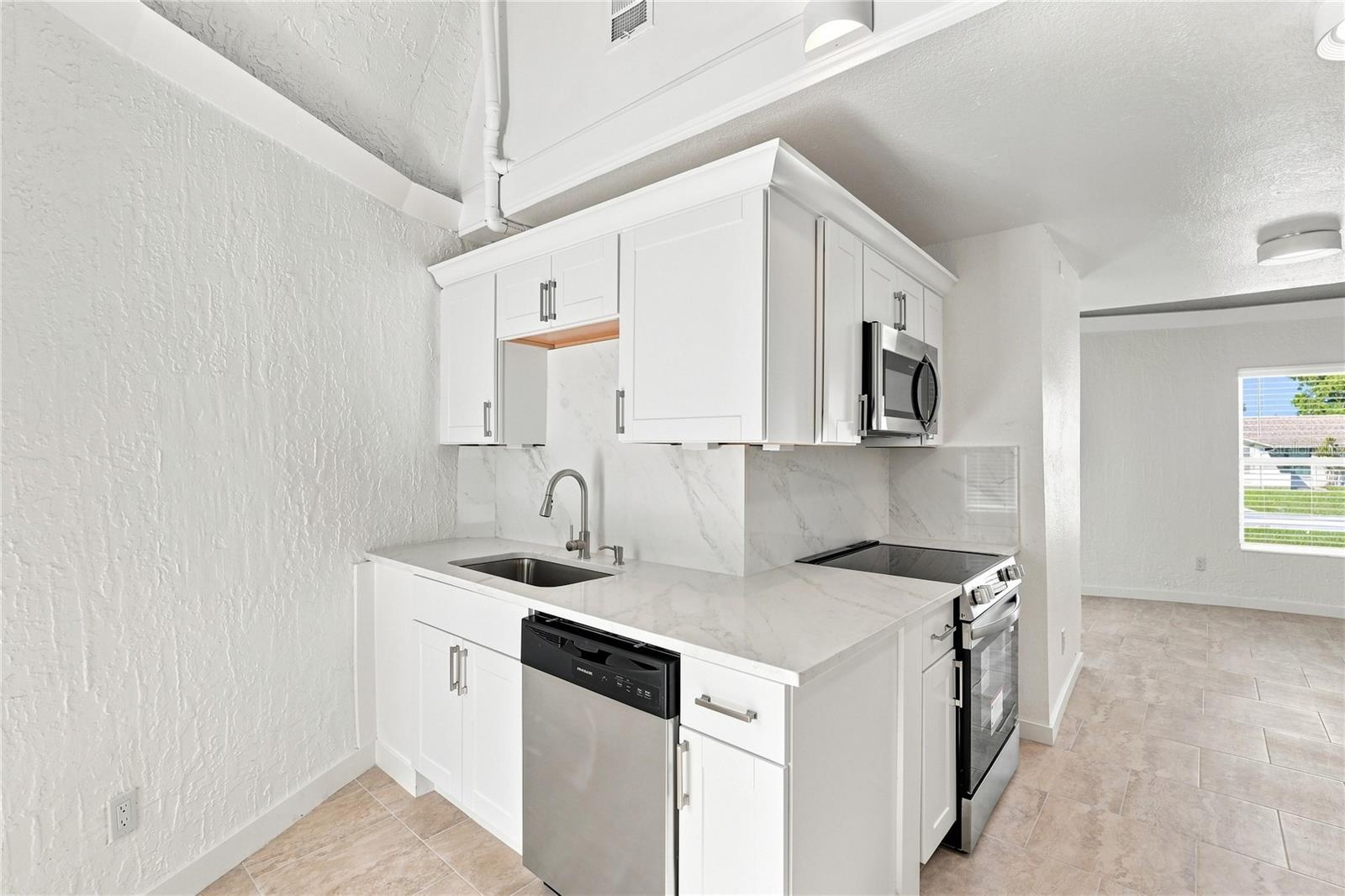 2881 Gentian Rd Property Photo 8