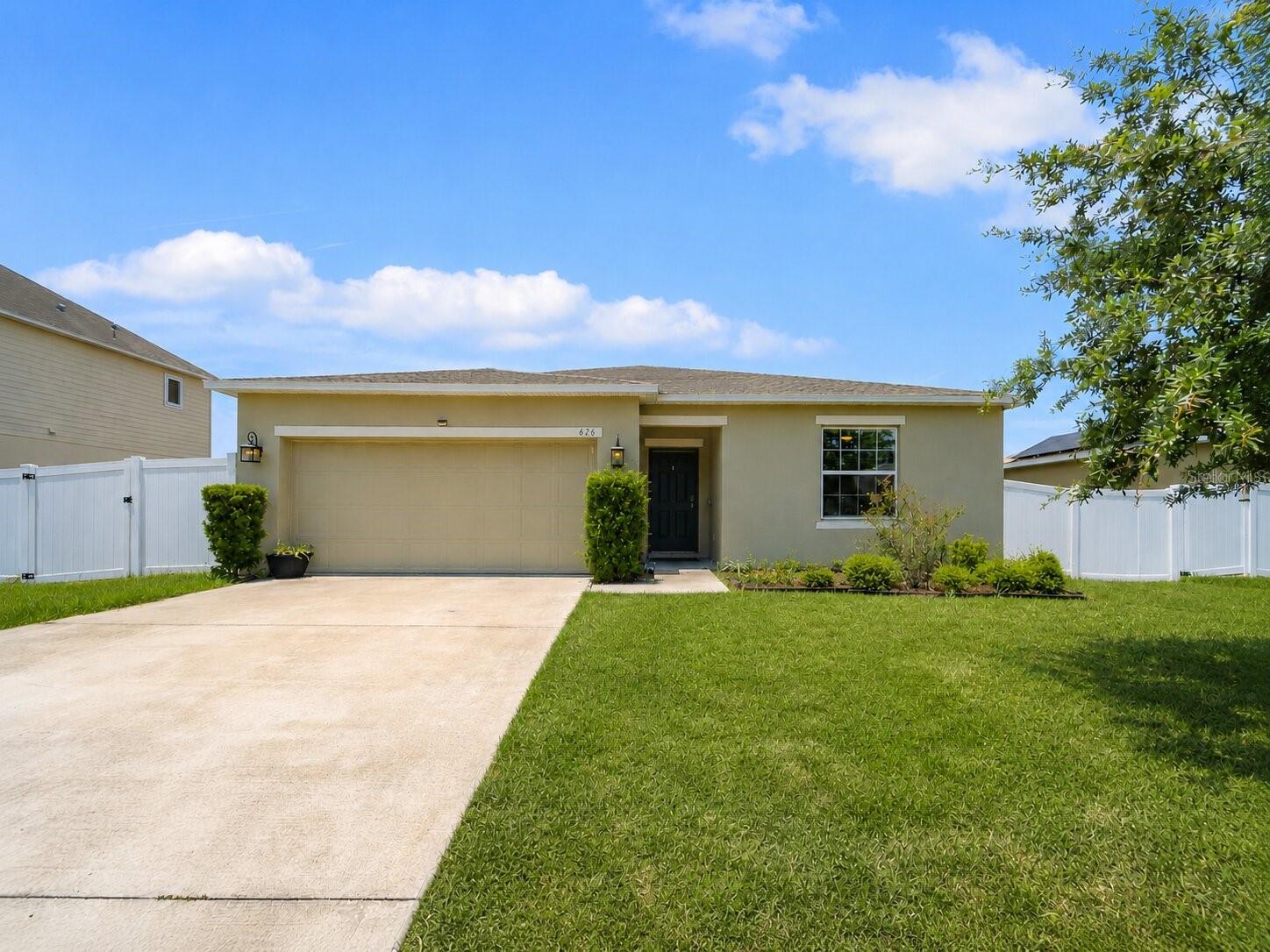 626 Gila Dr Property Photo 1