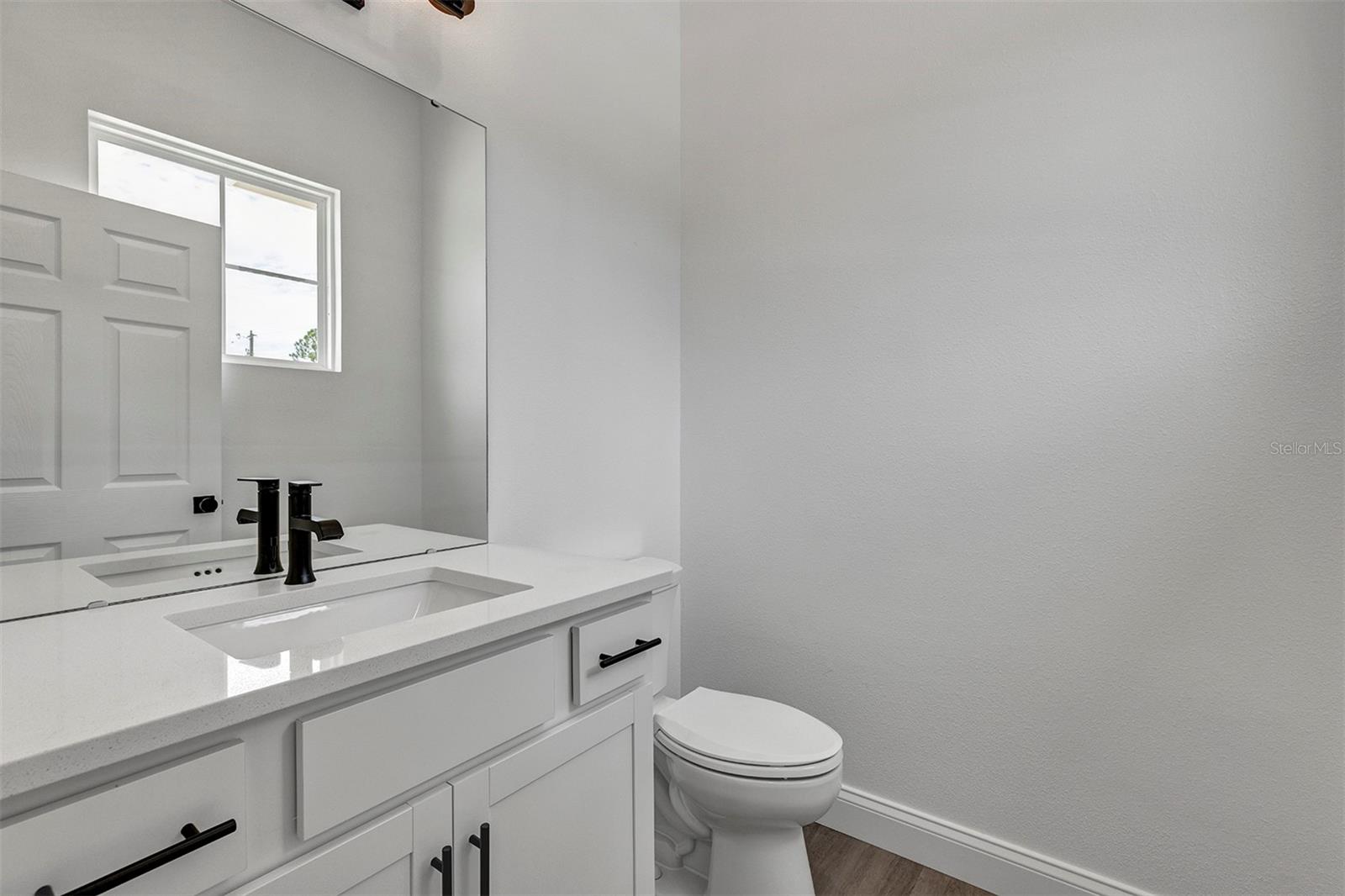 1306 East Pkwy Property Photo 21