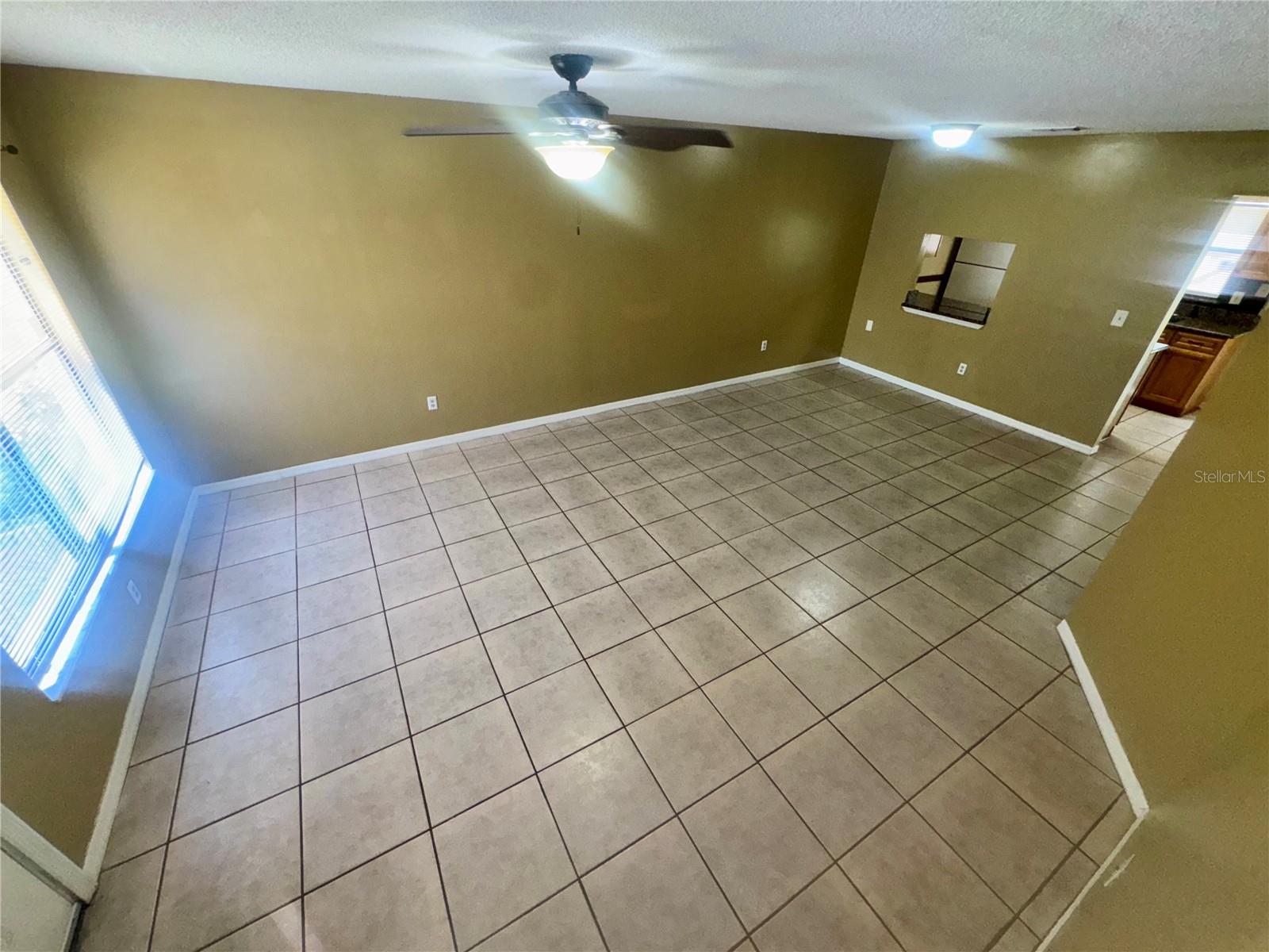 1605 Shady Ridge Ct Property Photo 3