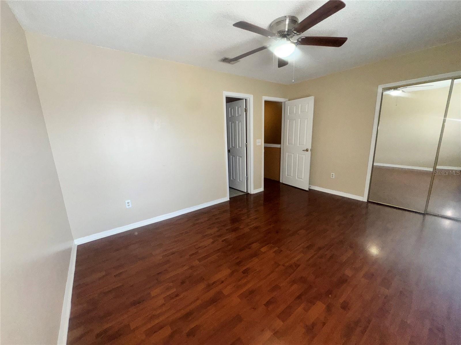 1605 Shady Ridge Ct Property Photo 18