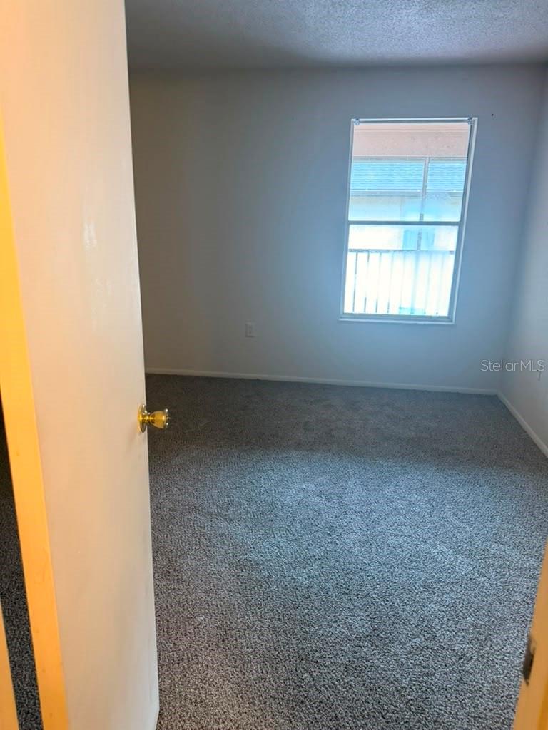 621 Dory Ln #304 Property Photo 2