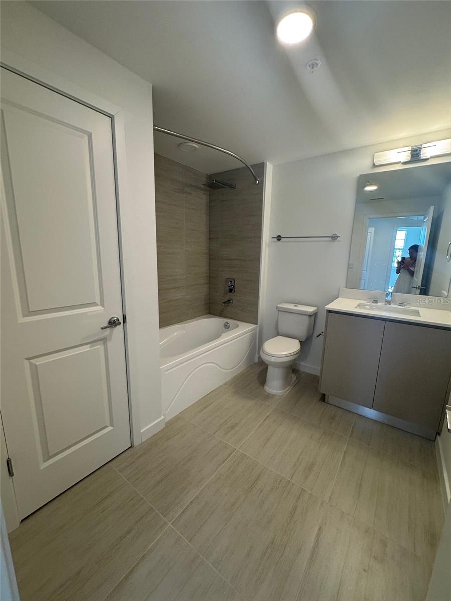 5563 MILLENIA PARK BLVD #328 Property Photo 1