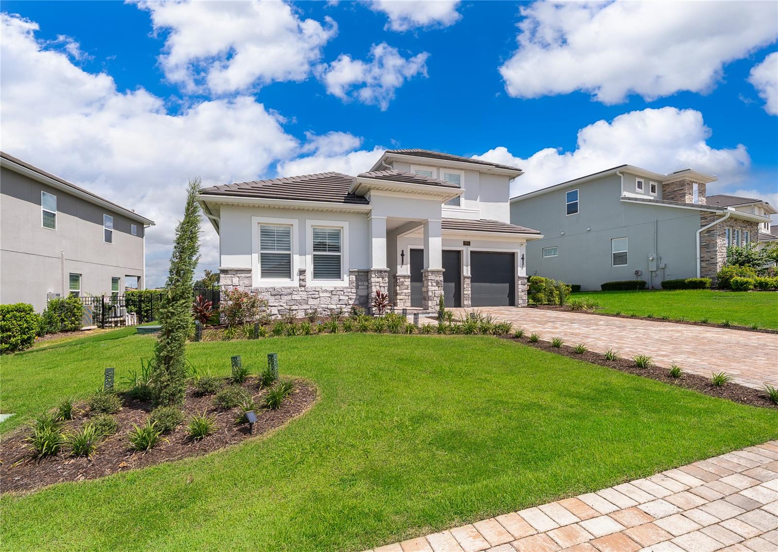 16012 Volterra Pt Property Photo 2