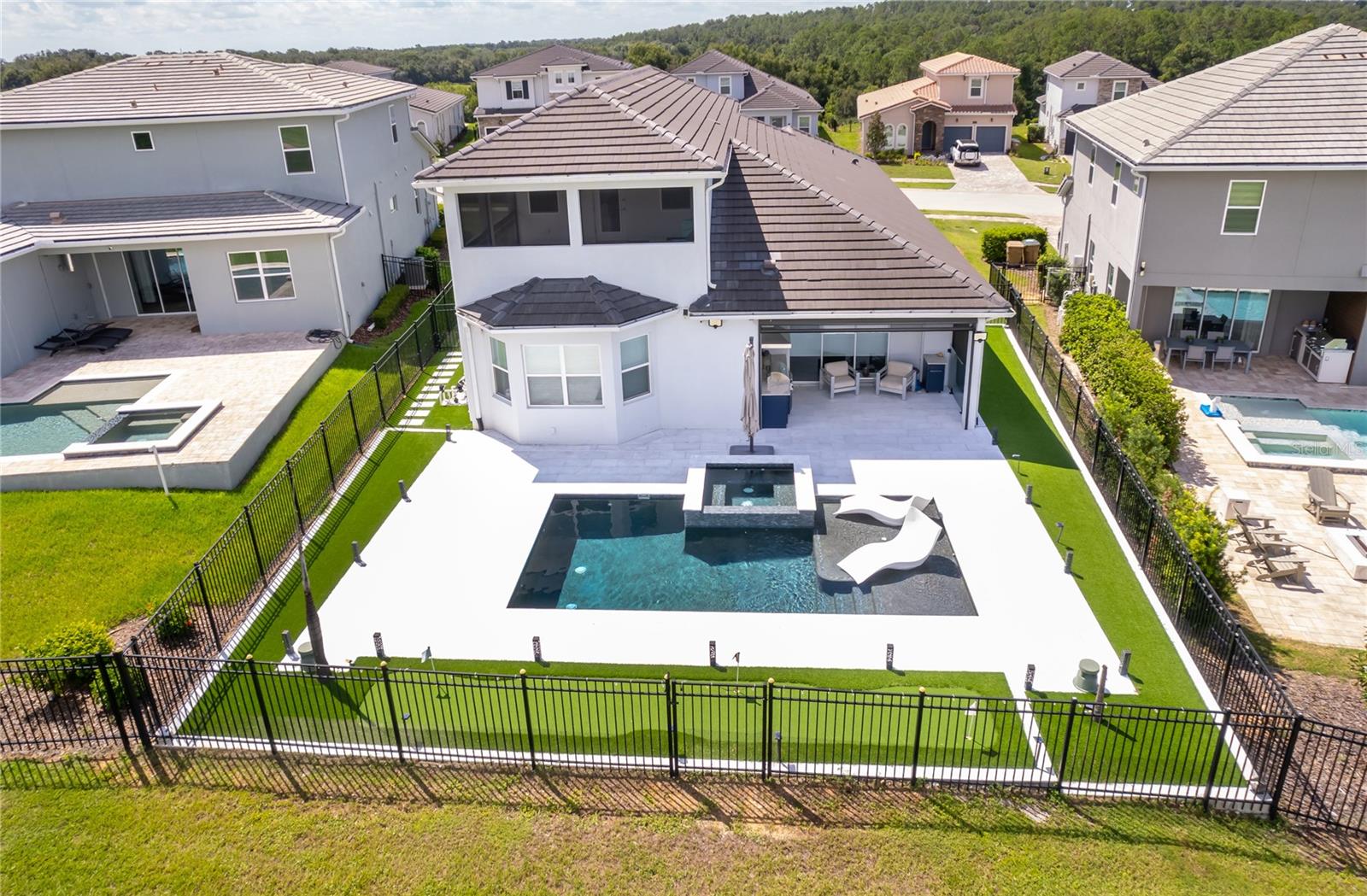 16012 Volterra Pt Property Photo 8