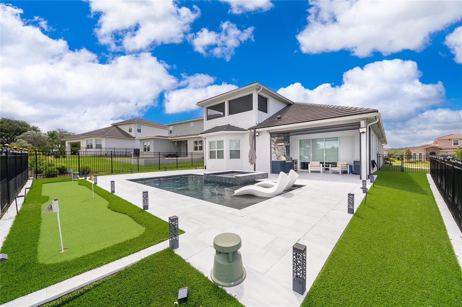 16012 Volterra Pt Property Photo 10