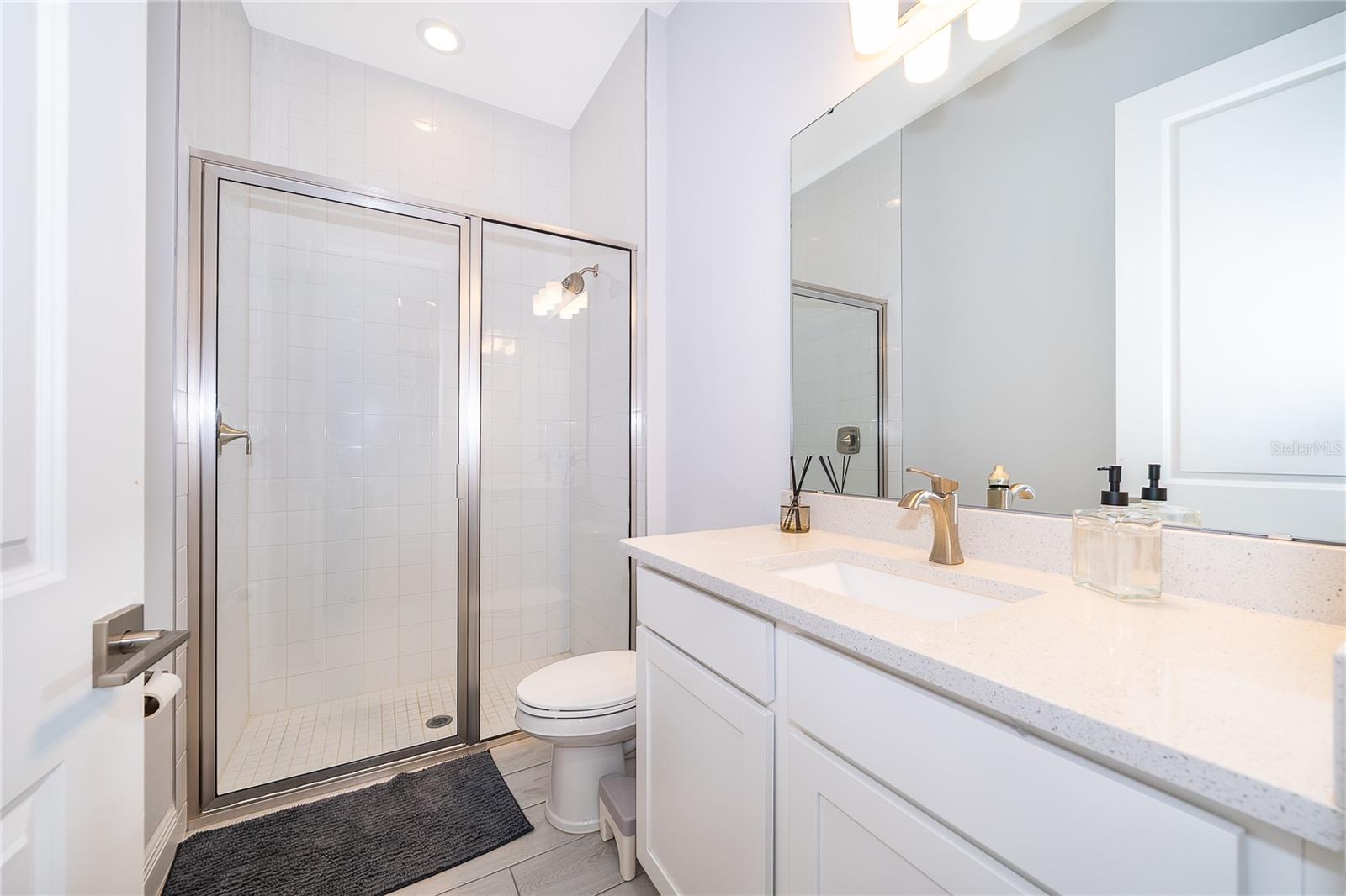 16012 Volterra Pt Property Photo 27