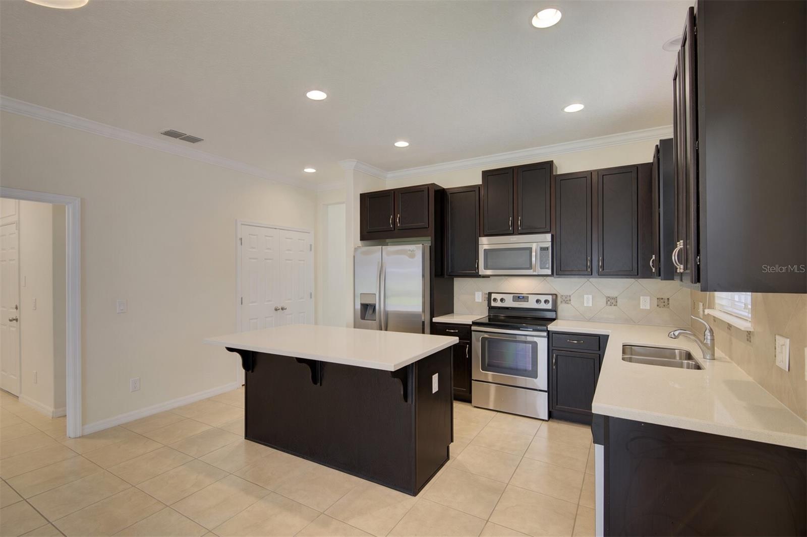 5066 Dove Tree St Property Photo 6